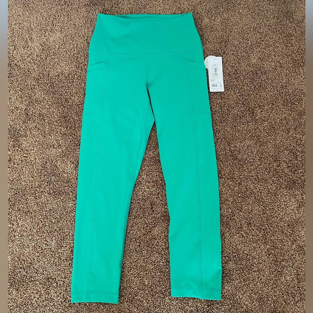 Yogalicious Lux Tribeca Crop Tight in Teal
